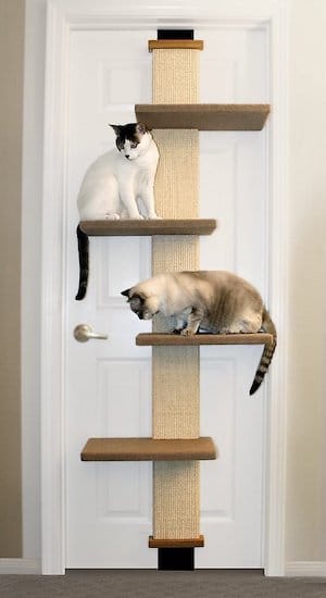 door-mounted scratcher with platforms