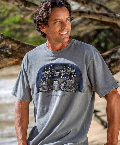 man wearing gray Kliban cat shirt